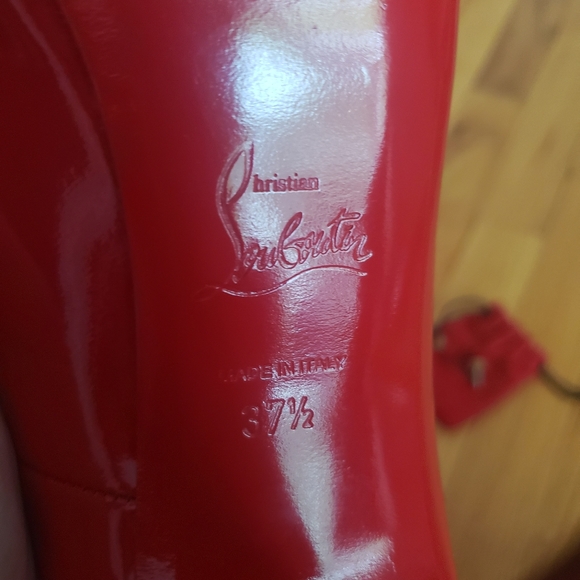 Christian Louboutin Rolando heels patent calf w/ original box & extra heel taps. - Picture 9 of 16